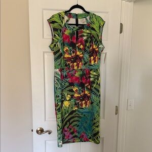 NWT ECI Floral Sheath Dress in Green and Multi